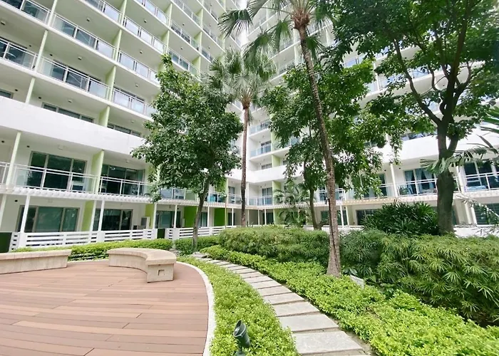 Citispace 1br Condotel At Azure Urban Near Airport #az10a Apartment *